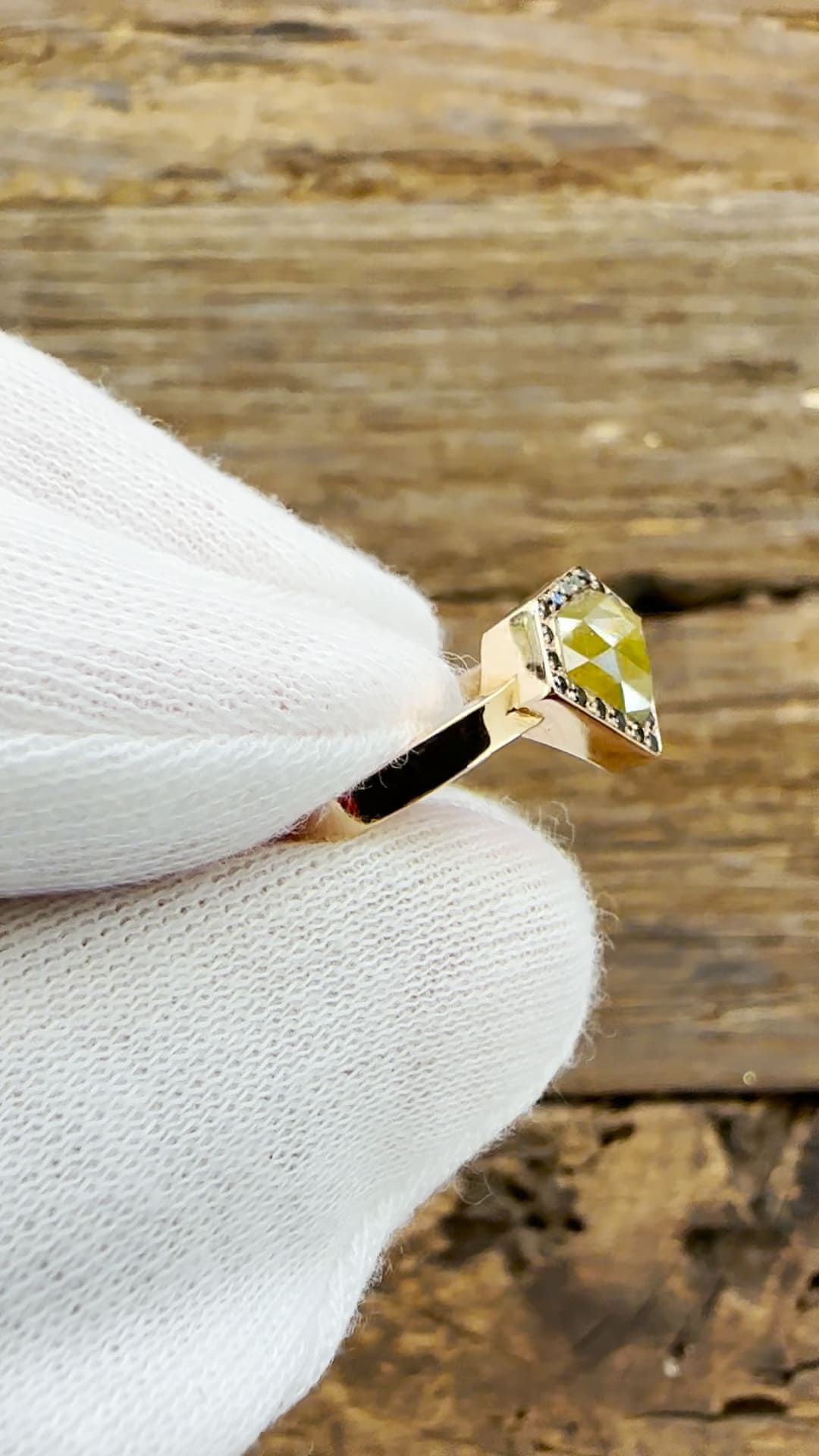 Anello in Oro 18KT