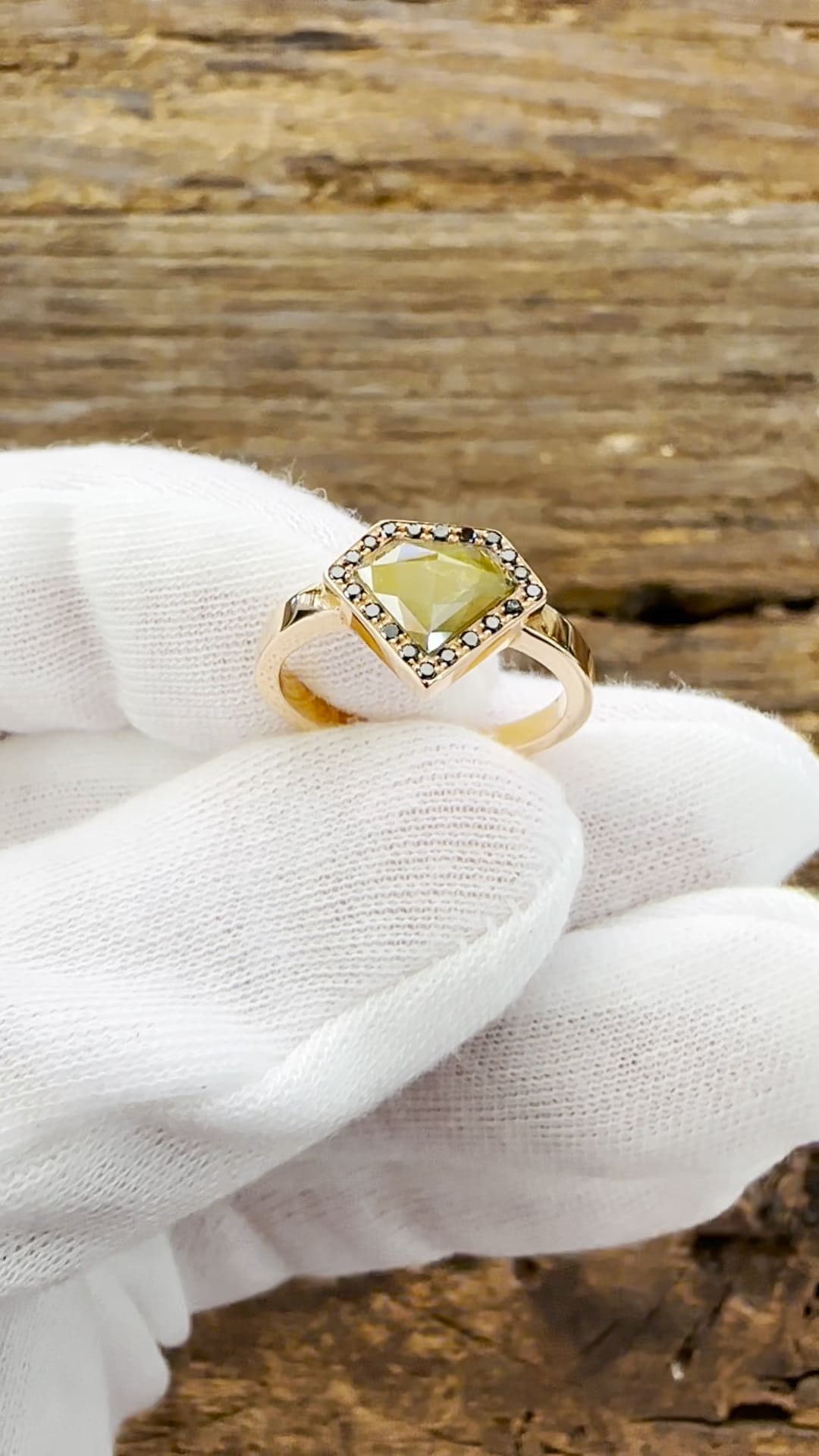 Anello in Oro 18KT