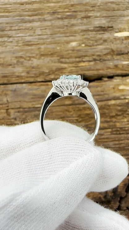 18KT White Gold Ring