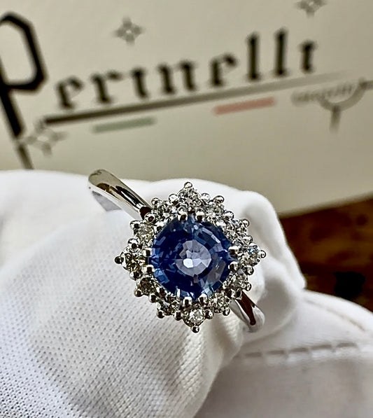 Anello Zaffiro rotondo e Diamanti