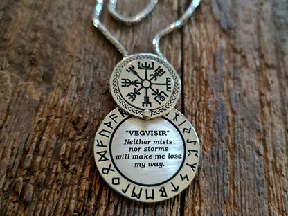 Collana Vegvisir