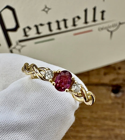 Anello Rubino e Diamanti intrecciato