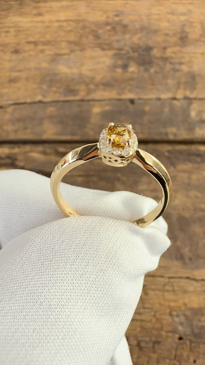anello oro giallo Diamante Fancy color Yellow taglio ovale