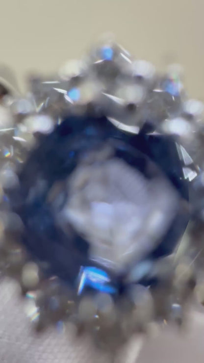 Anello Zaffiro rotondo e Diamanti