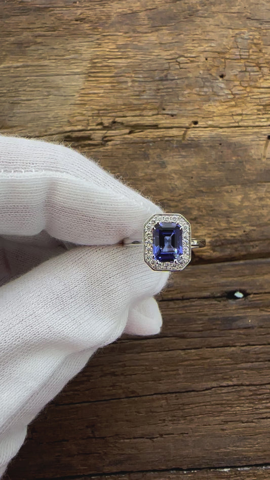 Anello in Oro Bianco 18KT - Tanzanite