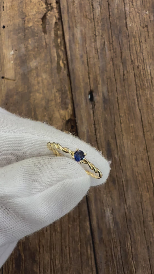 Anello in Oro Giallo 18KT - Zaffiro Blu