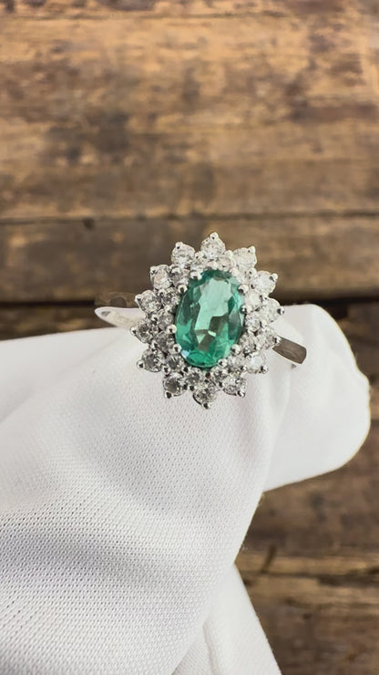 Anello Oro Bianco con Smeraldo e Diamanti Naturali