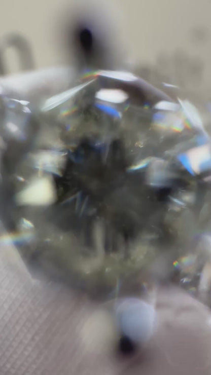 Anello Solitario con Diamanti